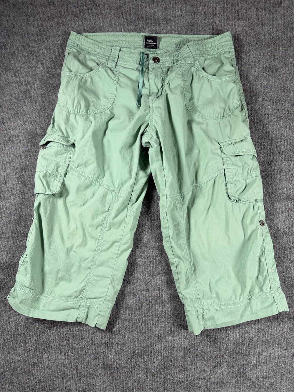 KUHL Kontra Cargo Capri Pant Women's Stretch Hiking Roll-Up Convertible